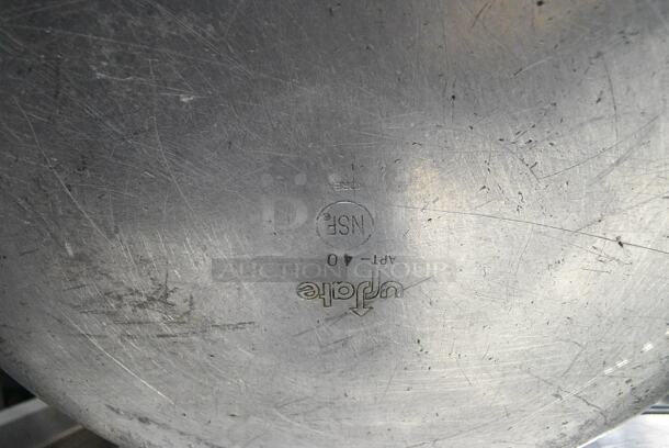 3 Various Items Including Single Head Drink Mixer, Choice Green Poly Lettuce Spinner and Metal Stock Pot. 3 Times Your Bid!  - Image 9 of 9