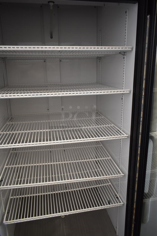 2014 True GDM-26-LD ENERGY STAR Metal Commercial Single Door Reach In Cooler Merchandiser w/ Poly Coated Racks. 115 Volts, 1 Phase. Tested and Working! - Image 2 of 3