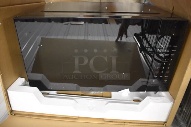 BRAND NEW SCRATCH AND DENT! 2021 TM162A-POHDOO 2FP Black Metal Over the Range Microwave. 