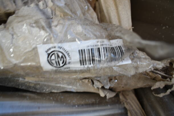 PALLET LOT of Various BRAND NEW SCRATCH AND DENT Items Including Stainless Steel Over Shelf, Flat Tech KX, Regency 600SOS1236 Stainless Steel Single Deck Overshelf - 12" x 36" x 19 1/4", Choice 471SPC70 18 7/8" Aluminum Pot / Pan Cover, American Metalcraft MEL22 Endurance 25 qt. Mega Melamine Serving Bowl, Avantco 17815297 Drawer Assembly for CBE-48-HC Refrigerated Chef Base. - Image 8 of 9