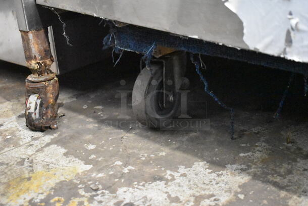 2011 Ice-O-Matic ICE0400FA4 Stainless Steel Commercial Ice Machine Head w/ Ice-O-Matic B40PSB Commercial Ice Bin on Commercial Casters. - Image 6 of 9