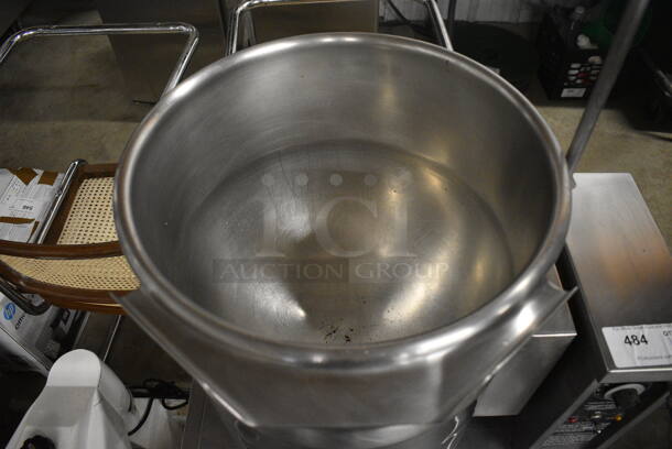 Crown Model EC-10TW Stainless Steel Commercial Electric Powered 10 Gallon Steam Tilting Kettle. 208 Volts, 3 Phase. 29x23x54 - Image 3 of 8