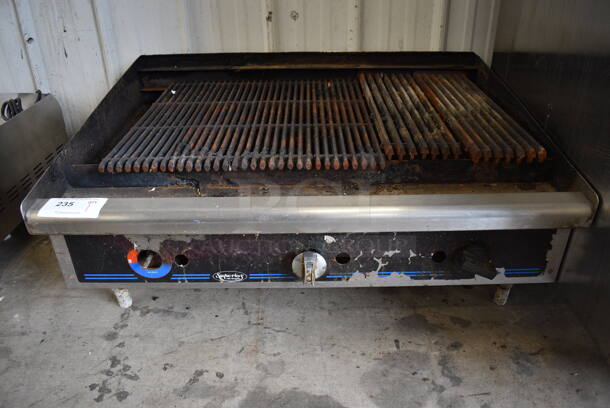 Superior Stainless Steel Commercial Countertop Natural Gas Powered Charbroiler Grill. 36x28x16