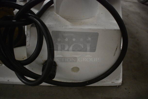 DoughPro Metal Commercial Countertop Dough Press. 208 Volts, 1 Phase. 23x29x22 - Image 6 of 7