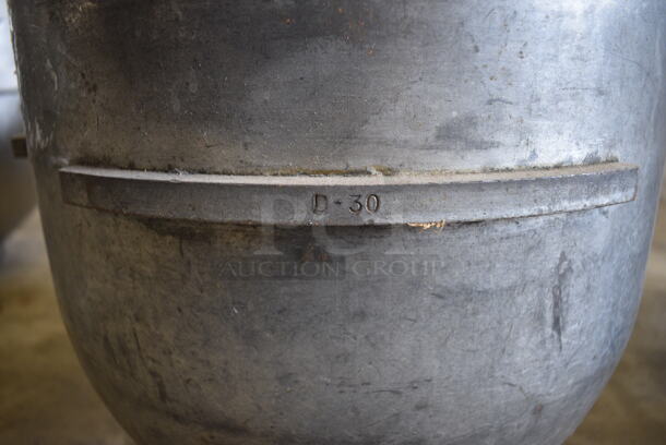 Hobart D-30 Metal Commercial 30 Quart Mixing Bowl. 18x15.5x13 - Image 6 of 7