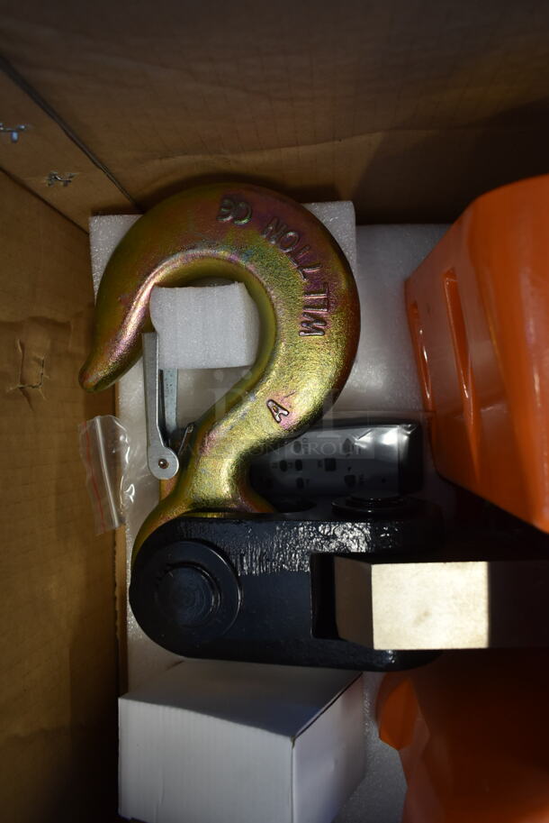 BRAND NEW SCRATCH AND DENT! Torrey CRS-5000 Orange Metal 10,000 lb. Digital Crane Scale - Image 2 of 5