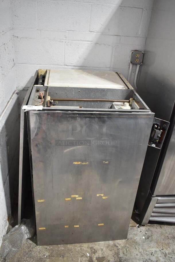 Hoshizaki KM-1200MAB Stainless Steel Commercial Ice Head. 208-230 Volts, 1 Phase.  - Image 1 of 6