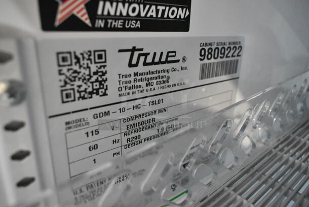 2019 True GDM-10-HC Metal Commercial Single Door Reach In Cooler Merchandiser w/ Poly Coated Racks. 115 Volts, 1 Phase. Tested and Working! - Image 4 of 4