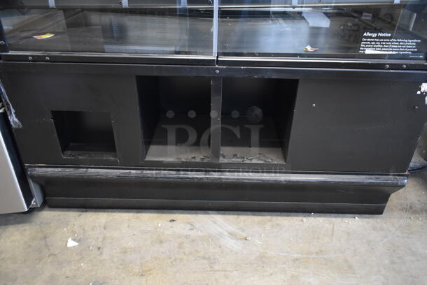 Metal Floor Style Refrigerated Deli Display Case Merchandiser. Tested and Working! - Image 2 of 5