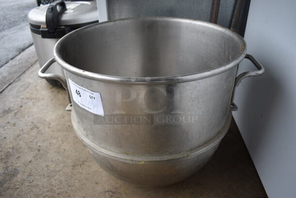 Hobart Model VMLHP40 Stainless Steel Commercial 40 Quart Mixing Bowl. 22x17x15.5