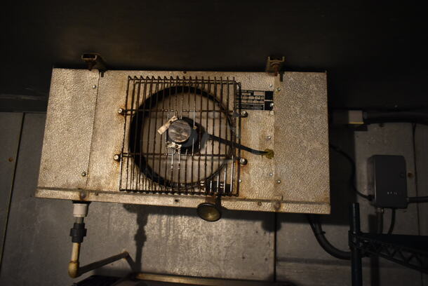 8'x9'x7.5' Walk In Freezer Box w/ Unicooler LPC-50-1 115 Volt, 1 Phase Evaporator. Does Not Include Contents. BUYER MUST REMOVE: This Item CANNOT Be Transported; Must Pick Up By Appointment Only. Freon Will Be Removed Before Pick Up Day. Tested and Working! (walk ins) - Image 6 of 7