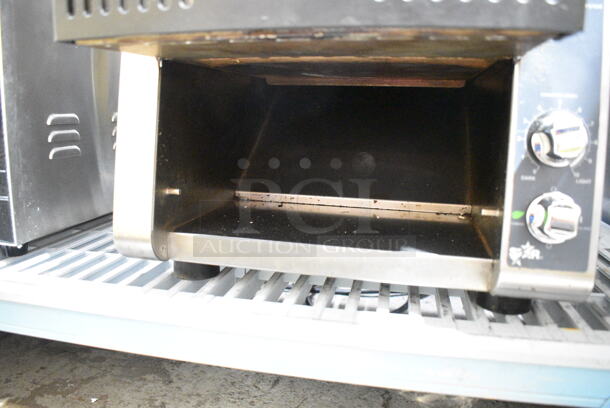 Star Holman QCS-1-350C Stainless Steel Commercial Countertop Electric Powered Conveyor Oven. 120 Volts, 1 Phase. Tested and Working! - Image 4 of 5