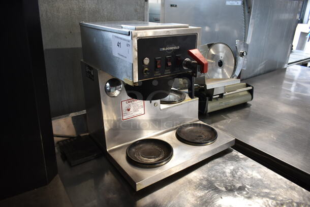 Bloomfield Stainless Steel Commercial 3 Burner Coffee Machine w/ Hot Water Dispenser and Poly Brew Basket. - Image 2 of 11