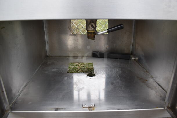 Stainless Steel Commercial Counter w/ Sink Basin, Handles, Faucet, Back Splash and Doors. 108x32x41. Bay 20x20x12 - Image 3 of 7