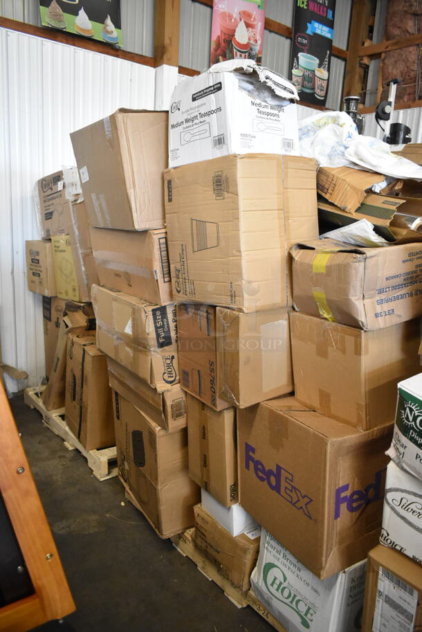 PALLET LOT of 35 BRAND NEW Boxes Including 130WSPOONWP Choice Individually Wrapped Medium Weight White Plastic Teaspoon - 1000/Case, 966TALLFLDN Choice Kraft Natural Tall-Fold 6" x 13" Dispenser Napkin - 8000/Case, World 506791, 500TW12 Choice 12 oz. Translucent Thin Wall Plastic Cold Cup - 1000/Case, 500TO993 Choice 9" x 9" x 3" Microwavable 1-Compartment Black / Clear Plastic Hinged Container - 100/Case, Genpak 12 oz Hinged Deli Containers, 176BD3BK2 Choice 3 Gallon Black Slim Beverage / Juice Dispenser, 347TCL10 Choice 10 oz. Clear Disposable Plastic Tumbler - 500/Case, Two 6126050 Choice Full Size Foil Steam Table Pan Deep 3 3/8" Depth - Full Size Deep - 50/Case. 35 Times Your Bid! - Image 1 of 8