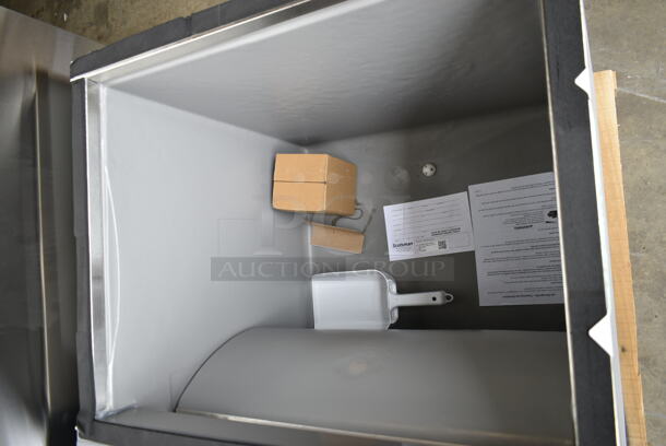 BRAND NEW SCRATCH AND DENT! 2023 Scotsman B330P Ice Storage Bin 344 lb. - Image 4 of 9