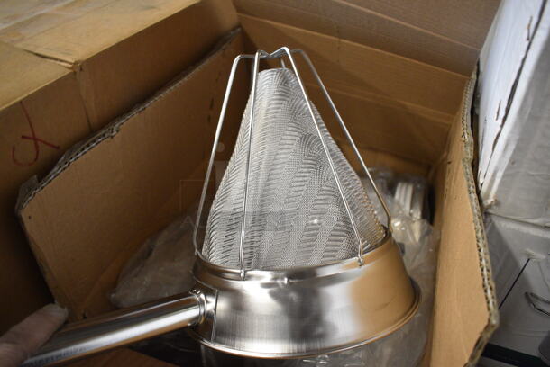 6 BRAND NEW IN BOX! Winco CCB-8R Stainless Steel Bouillon Chinois Strainers. 17x8x9. 6 Times Your Bid! - Image 3 of 4