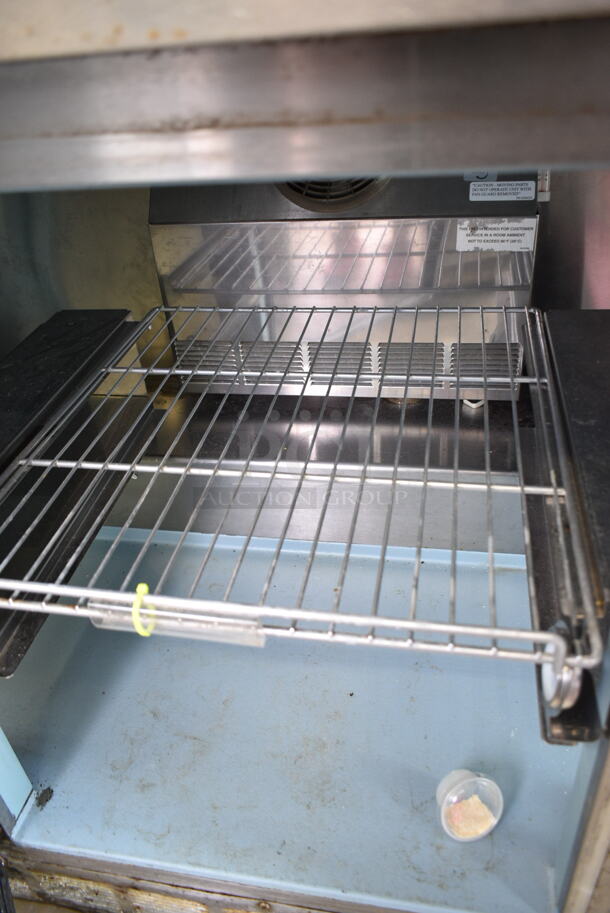 Delfield UC4472N-G46-A2 Metal Commercial 3 Door Back Bar Cooler Merchandiser. 115 Volts, 1 Phase. Tested and Working! - Image 3 of 5