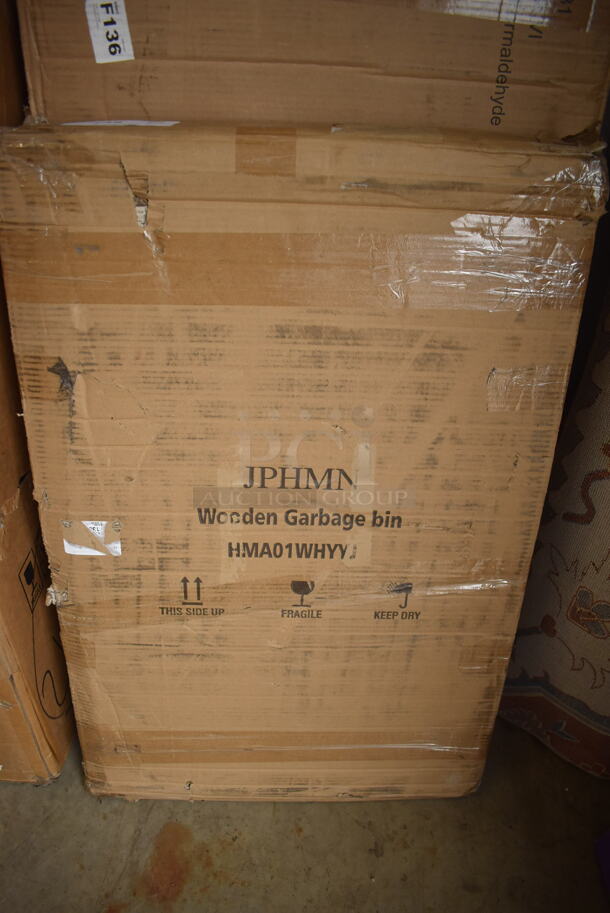 BRAND NEW IN BOX! JPHMN HMA01WHYYJ Wooden Garbage Bin