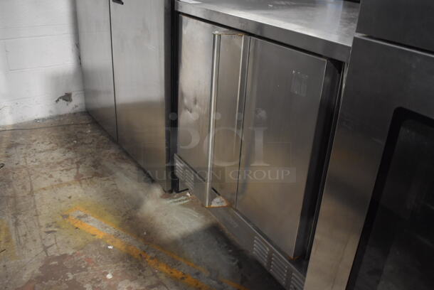 Garland Sunfire Stainless Steel Natural Gas Powered Two-Door Convection Oven on Commercial Casters. 115V Controls 2 Times Your Bid! - Image 3 of 5