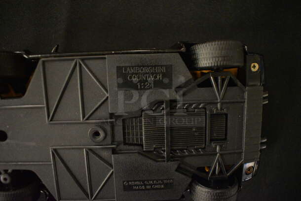 5 Collectible Vintage Model Cars! Includes Lamborghini Countach, 1984 Ferrari GTO, Corvette, and 1984 Bugatti. 5 Times Your Bid! - Image 8 of 12