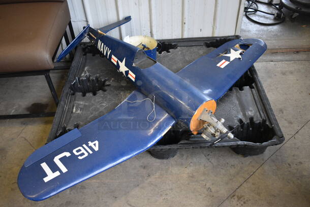 Navy Chance Vought F4U Corsair 1/8 Scale RC Model Airplane. For Parts. 64x12x50