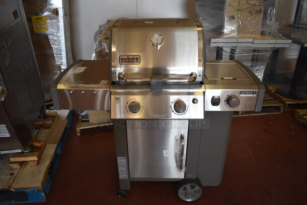 BRAND NEW IN BOX! Weber Genesis II LX Stainless Steel Natural Gas Powered Grill. Stock Picture Used - Item Is Still In Original Box. 50x28x48