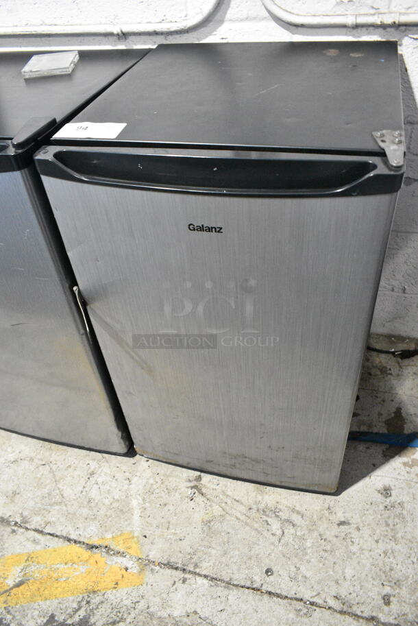 Galanz GL43S5 Metal Mini Cooler. 115 Volts, 1 Phase. Tested and Powers On But Does Not Get Cold - Image 1 of 5