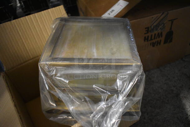 BRAND NEW SCRATCH AND DENT! Metal Light Fixture - Image 1 of 3