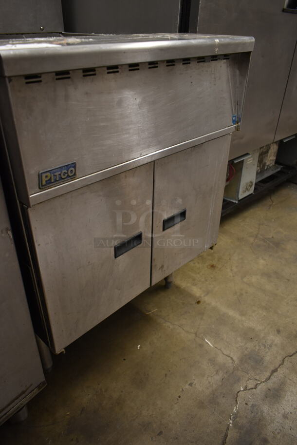 2016 Pitco Frialator SGM24 Stainless Steel Commercial Floor Style Natural Gas Powered 140 Pound Capacity Deep Fat Fryer. 165,000 BTU. - Image 4 of 6