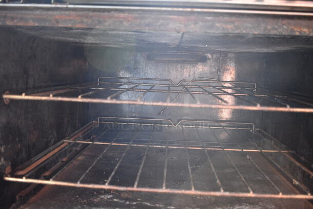 Southbend Stainless Steel Commercial Natural Gas Powered 10 Burner Range w/ 2 Ovens, Over Shelf and Back Splash.  - Image 7 of 9
