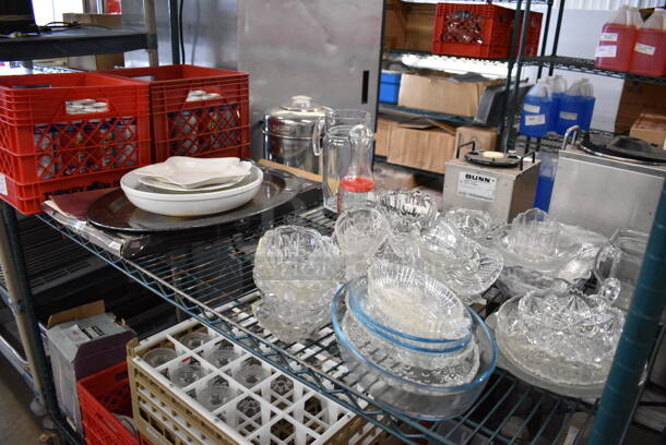 ALL ONE MONEY! Tier Lot of Various Items Including Glass Bowls and Comet Deodorizing Cleanser Bottles