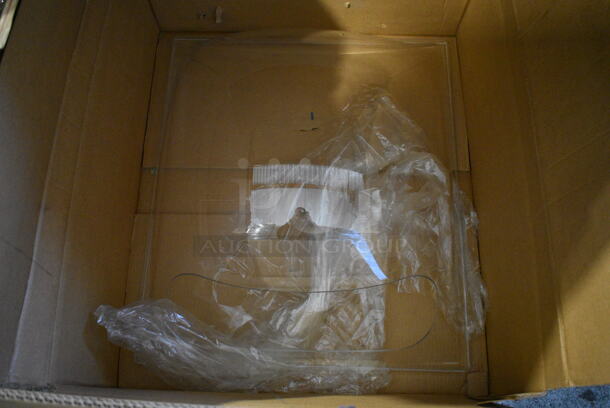 BRAND NEW IN BOX! Clear Poly Dome Lid. 23x26x9