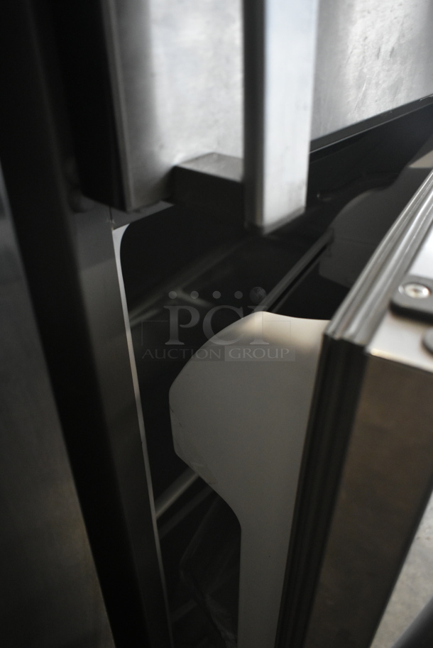 Whirlpool 21MSTFATR6 Stainless Steel Cooler Freezer Combo. 115 Volts, 1 Phase. Tested and Working! - Image 5 of 6