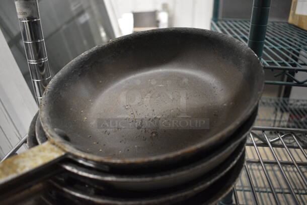 5 Metal Skillets. 14.5x8.5x1.5. 5 Times Your Bid! - Image 3 of 3