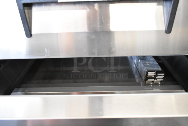 BRAND NEW SCRATCH AND DENT! 2023 Avantco 178CBE72HC Stainless Steel Commercial 4 Drawer Chef Base on Commercial Casters. 115 Volts, 1 Phase. Tested and Working! - Image 6 of 9