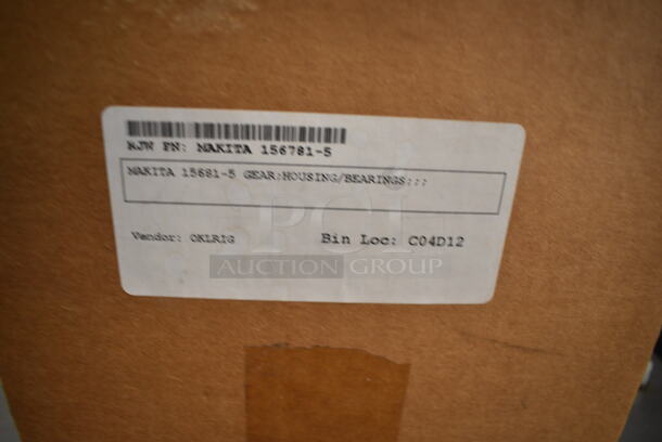 BRAND NEW SCRATCH AND DENT! Makita 15681-5 Gear Housing - Image 4 of 4