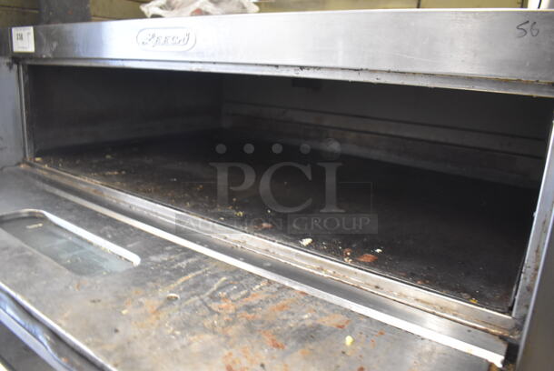 Leego RM-4109EWS Stainless Steel Commercial Single Deck Pizza Oven. Comes w/ 4 Metal Legs! 220 Volts.  52x39x25 - Image 4 of 7