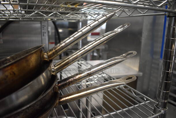 4 Metal Skillets. 18x10x2. 4 Times Your Bid! - Image 3 of 3