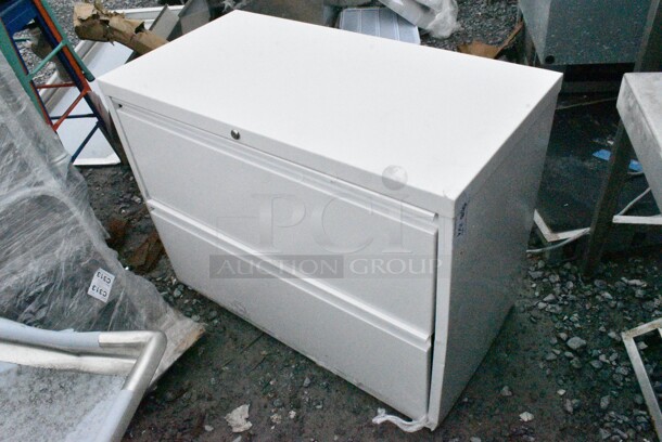 BRAND NEW SCRATCH AND DENT! White Metal 2 Drawer Filing Cabinet.  - Image 3 of 7