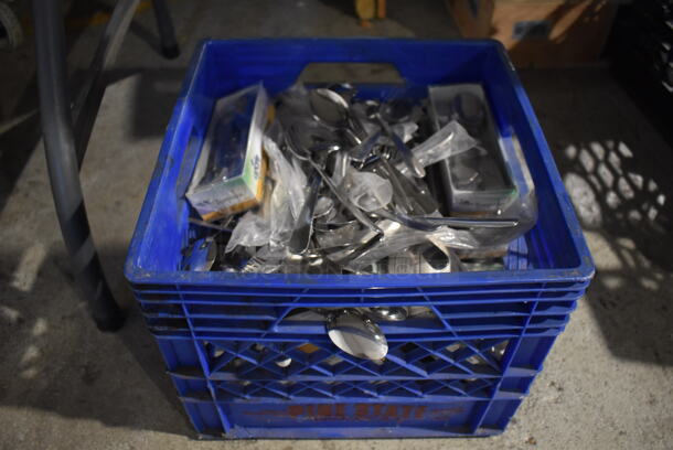 ALL ONE MONEY! Crate of Various BRAND NEW Items Including Silverware - Image 8 of 8
