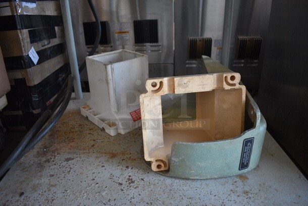Hollymatic Super Model 54 Metal Commercial Countertop Patty Making & Forming Machine w/ Tray on Metal Commercial Portable Cart. 32x30x56. Tested and Powers On But Parts Do Not Move - Image 7 of 8
