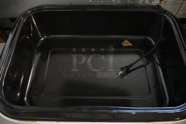 2 Proctor Silex White Metal Countertop Slow Cookers. 23x15x12. 2 Times Your Bid! - Image 4 of 4