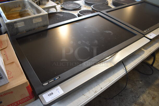 Vizio Model VU42L FHDTV10A 42" Television. 100-240 Volts, 1 Phase. Buyer Must Pick Up - We Will Not Ship This Item. Tested and Working! - Image 3 of 5