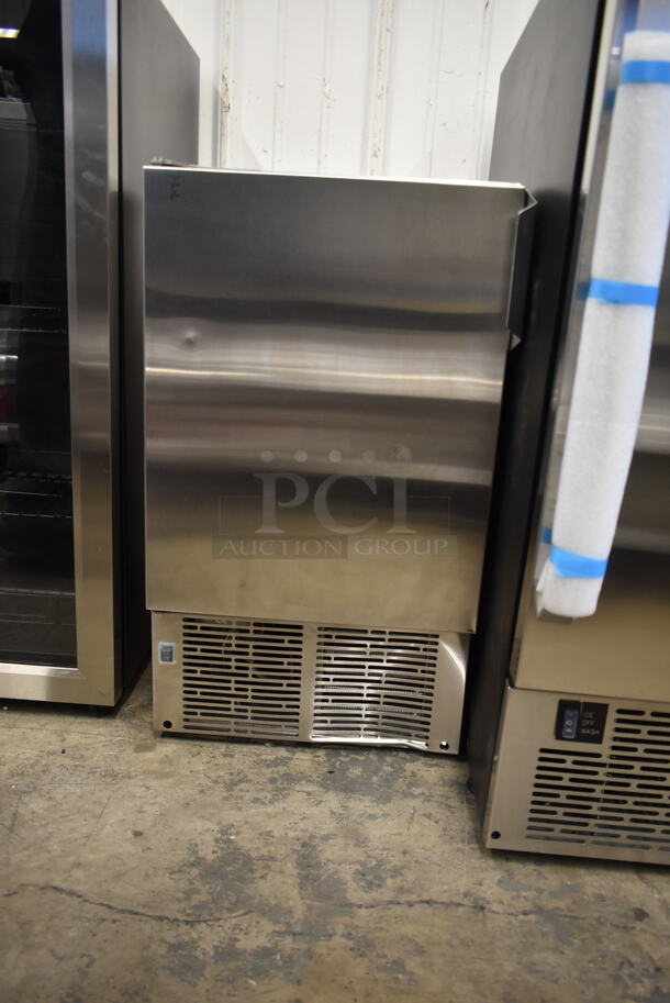 BRAND NEW SCRATCH AND DENT! Whynter MIM-14231SS 14" Undercounter Automatic Marine Ice Maker 23lb. 115 Volts, 1 Phase. Tested and Working! - Image 2 of 5