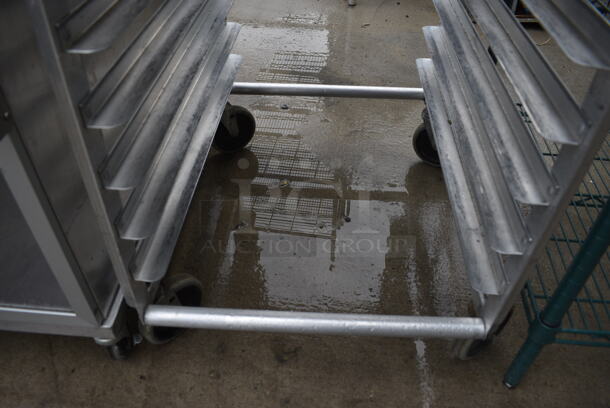 Metal Commercial Pan Transport Rack on Commercial Casters. 21.5x27x30 - Image 4 of 4