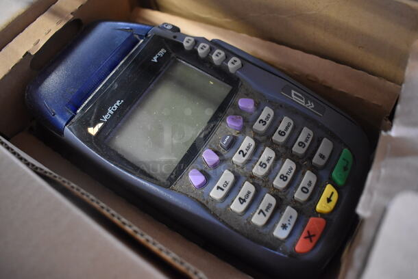 VeriFone AX570 Credit Card Reader. 5x8x3 - Image 2 of 3