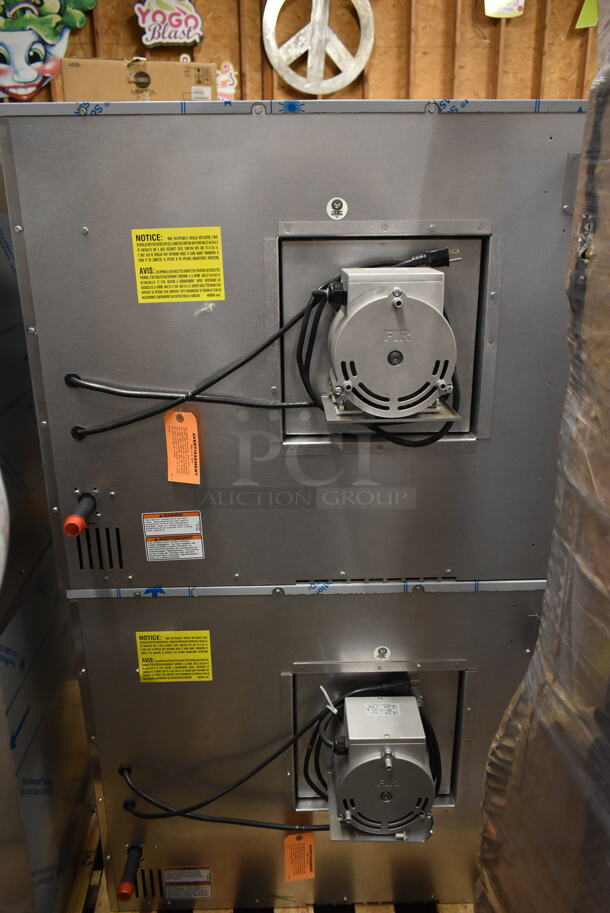 2 BRAND NEW SCRATCH AND DENT! Vulcan VC4GD-11D150K ENERGY STAR Stainless Steel Commercial Gas Powered Full Size Convection Oven w/ View Through Doors, Metal Oven Racks and Thermostatic Controls. 2 Times Your Bid! Tested and Working! - Image 10 of 12