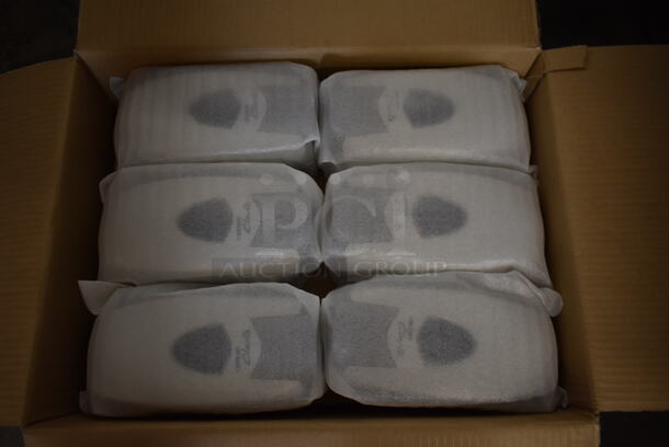 Box of 12 BRAND NEW! Betco Clario Foaming White Soap Dispensers. - Image 4 of 5