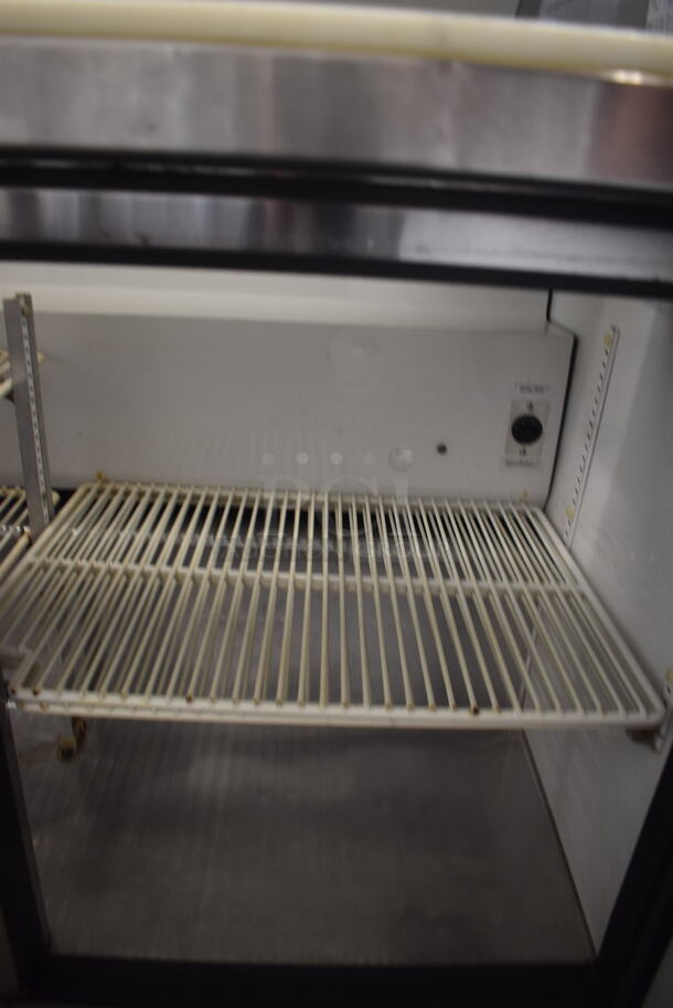 True TSSU-72-18 Commercial Stainless Steel Mega Top Sandwich/Salad Prep Table With 3 Door Refrigerated Base And Polycoated Racks. 115V, 1 Phase. Tested and Working! - Image 7 of 8